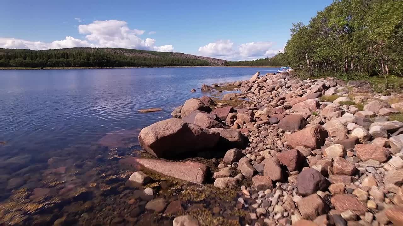 Видео